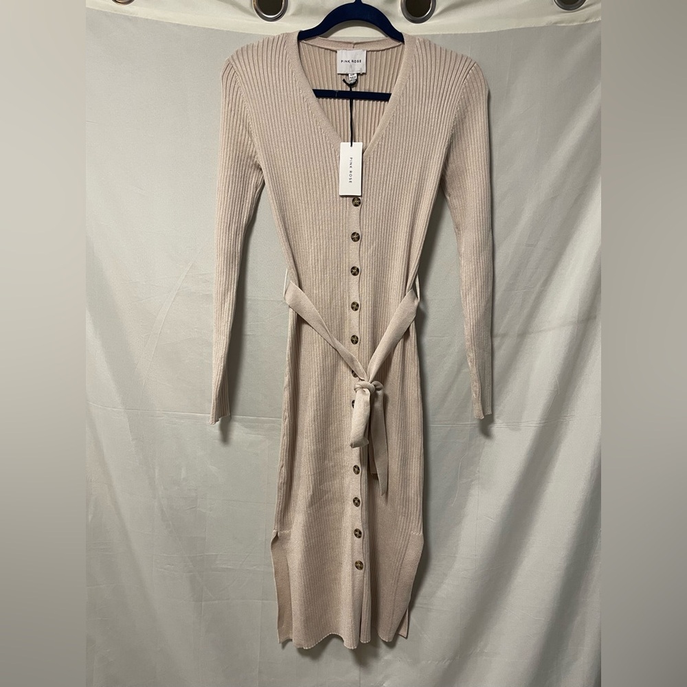 NWT Pink Rose Ribbed Sweater Belted Dress Size Small
